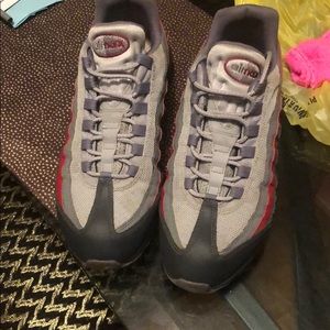NIKE AIR MAX 95